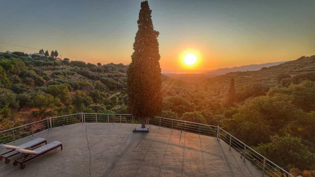 Villa Irini - Cretan Luxury Villa With Amazing View Paraspori  Eksteriør bilde